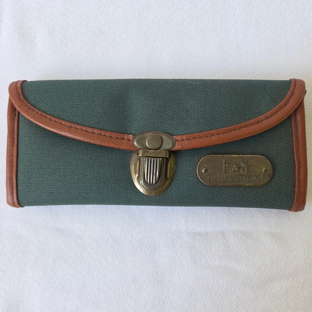Field & Stream Clip On Sunglasses Green Good Vintage Case Oval